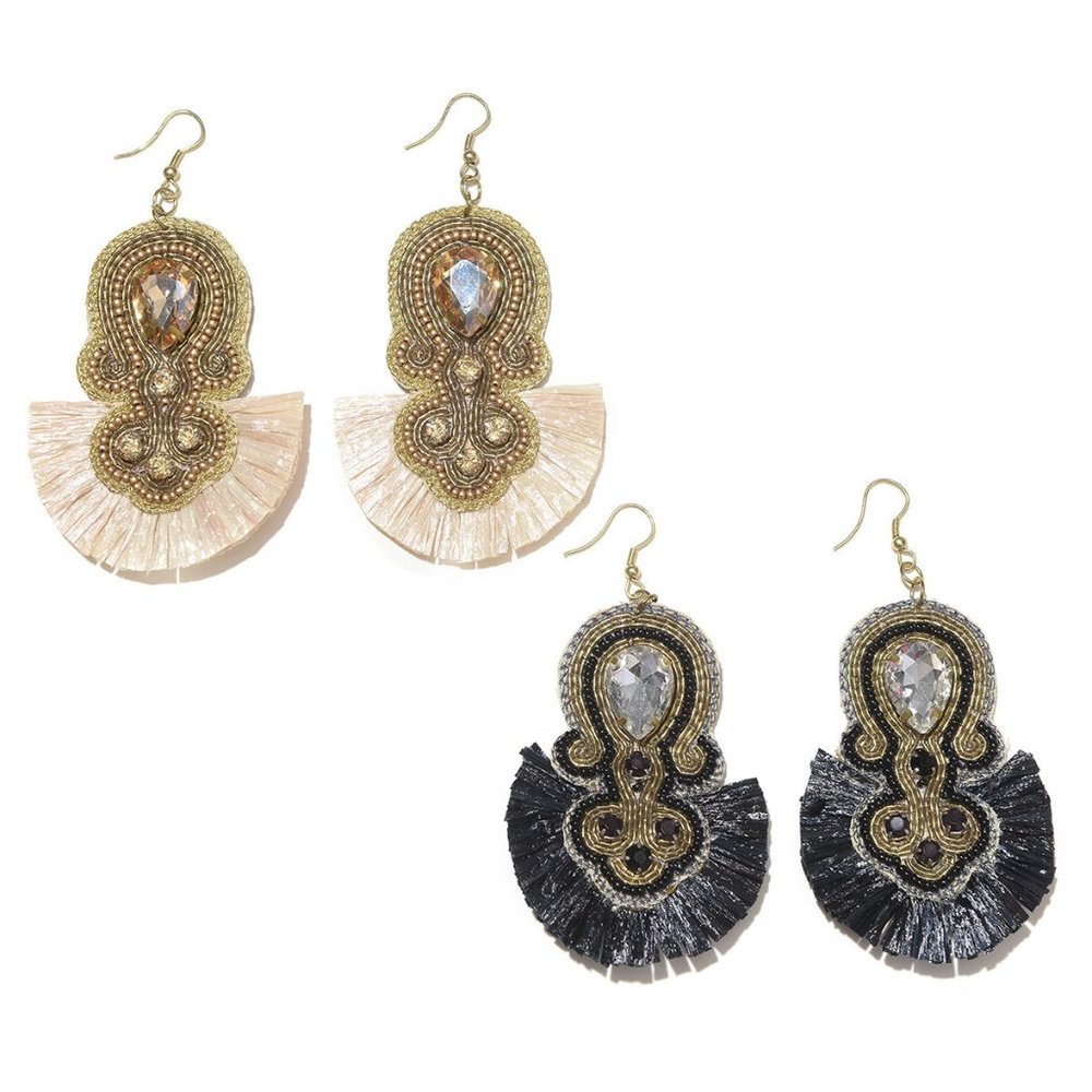 🌹Black and Golden Thread in Goldtone